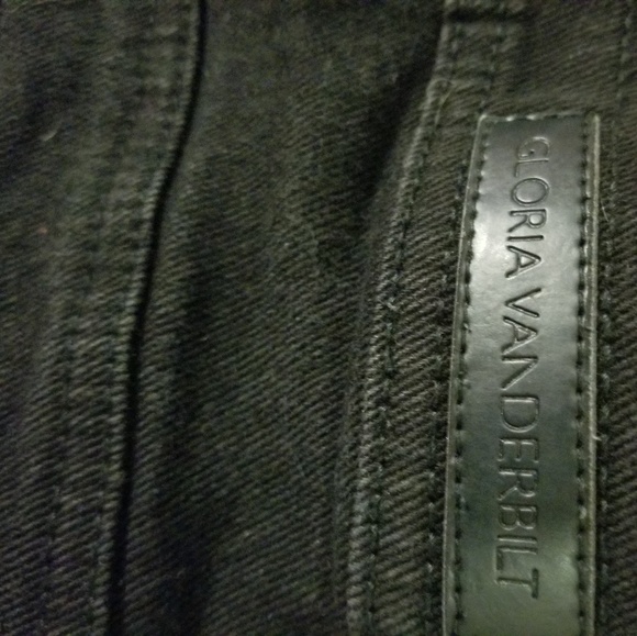 Gift with purchase...Gloria Vanderbilt Jeans - Picture 3 of 5
